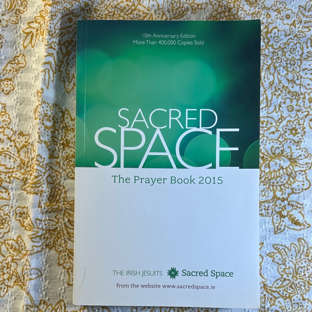 Prayer Book 2015 - Green and White